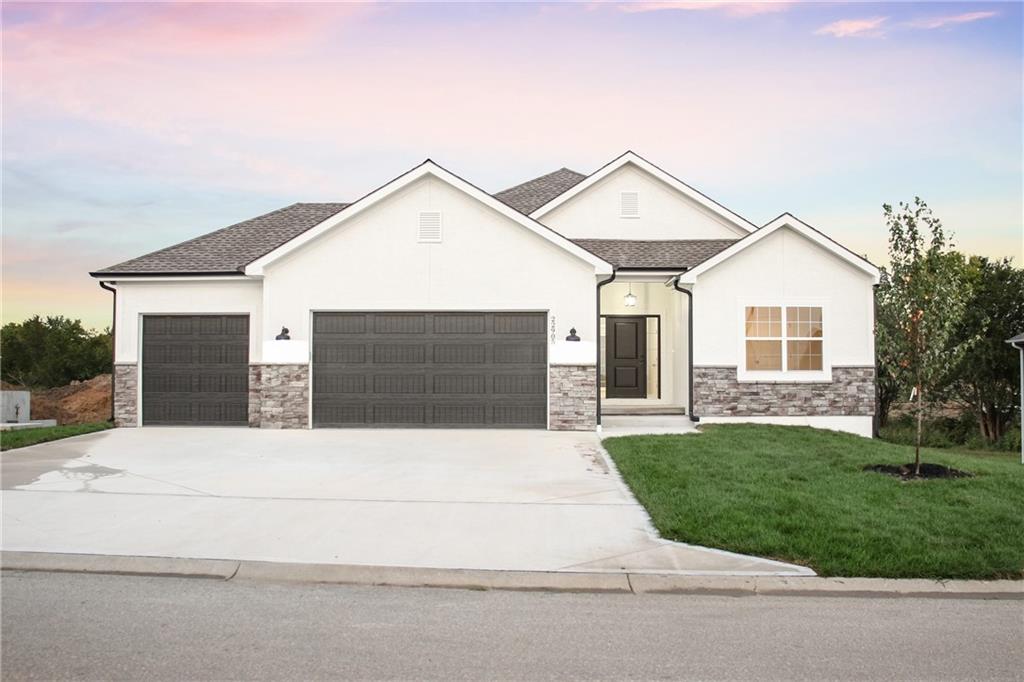 Listing Photo MLS #HMS2624041