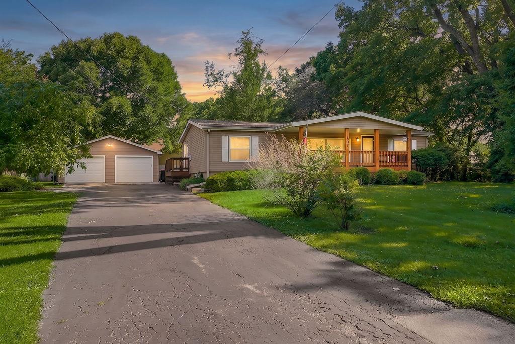 Listing Photo MLS #HMS2624045