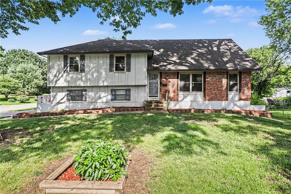 Listing Photo MLS #HMS2624053