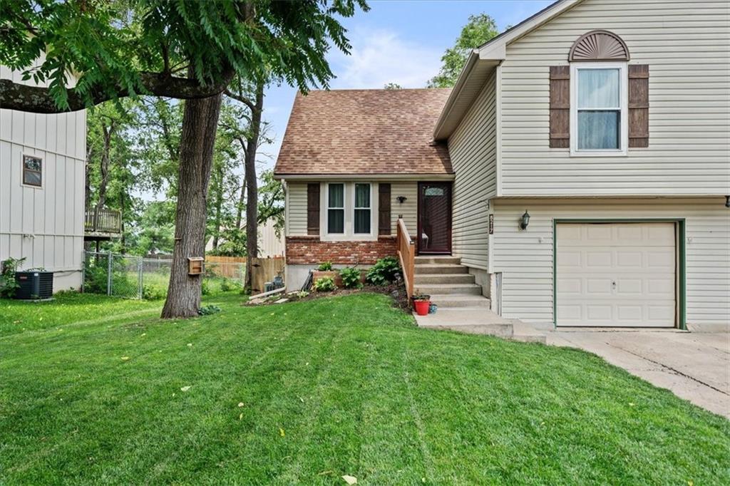 Listing Photo MLS #HMS2624104