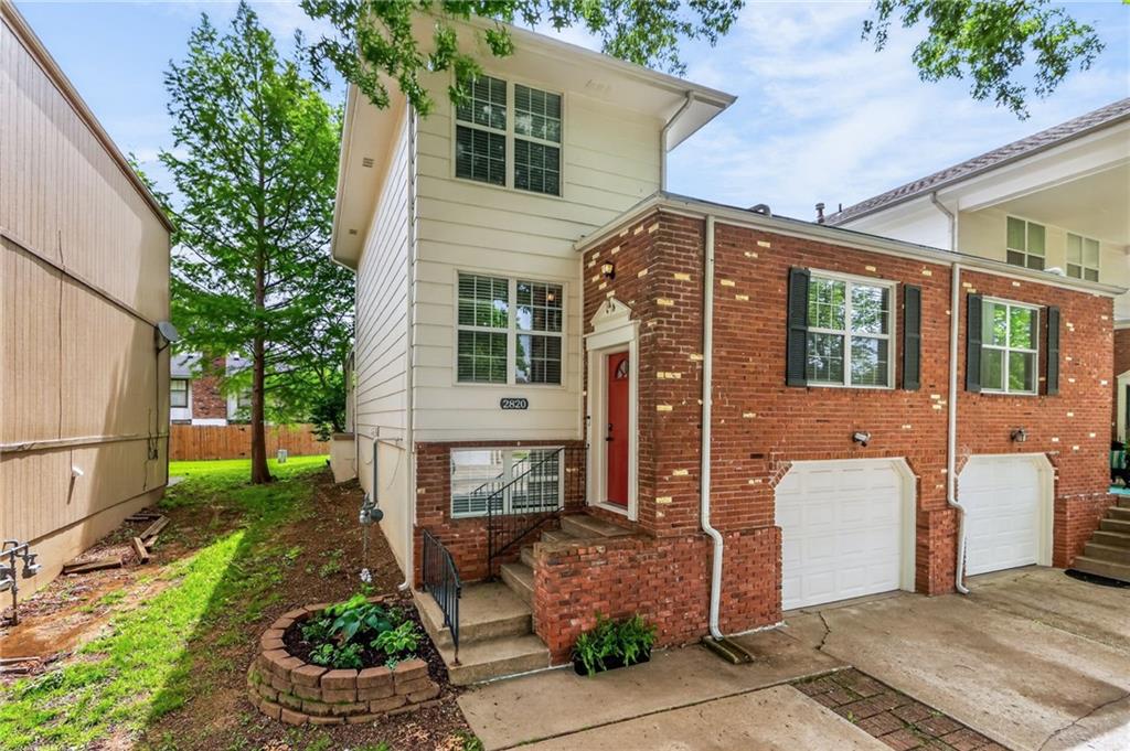 Listing Photo MLS #HMS2624177
