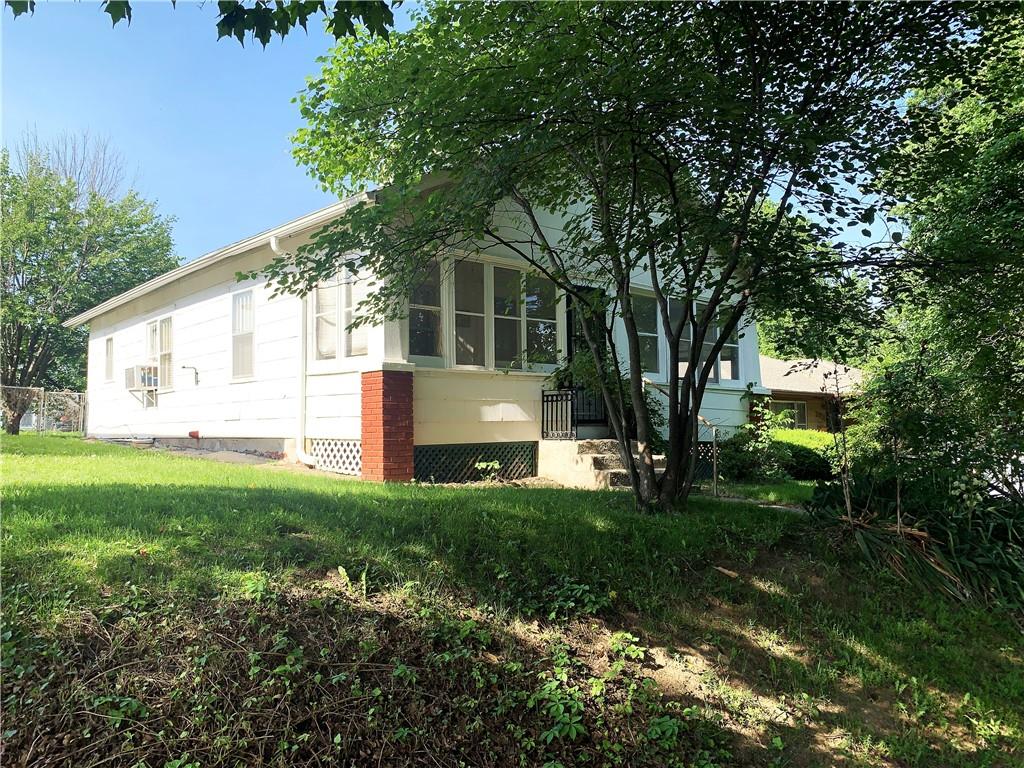 Listing Photo MLS #HMS2624216