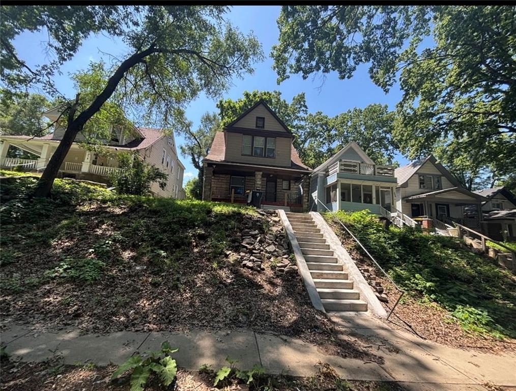 Listing Photo MLS #HMS2624233