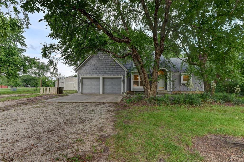 Listing Photo MLS #HMS2624290