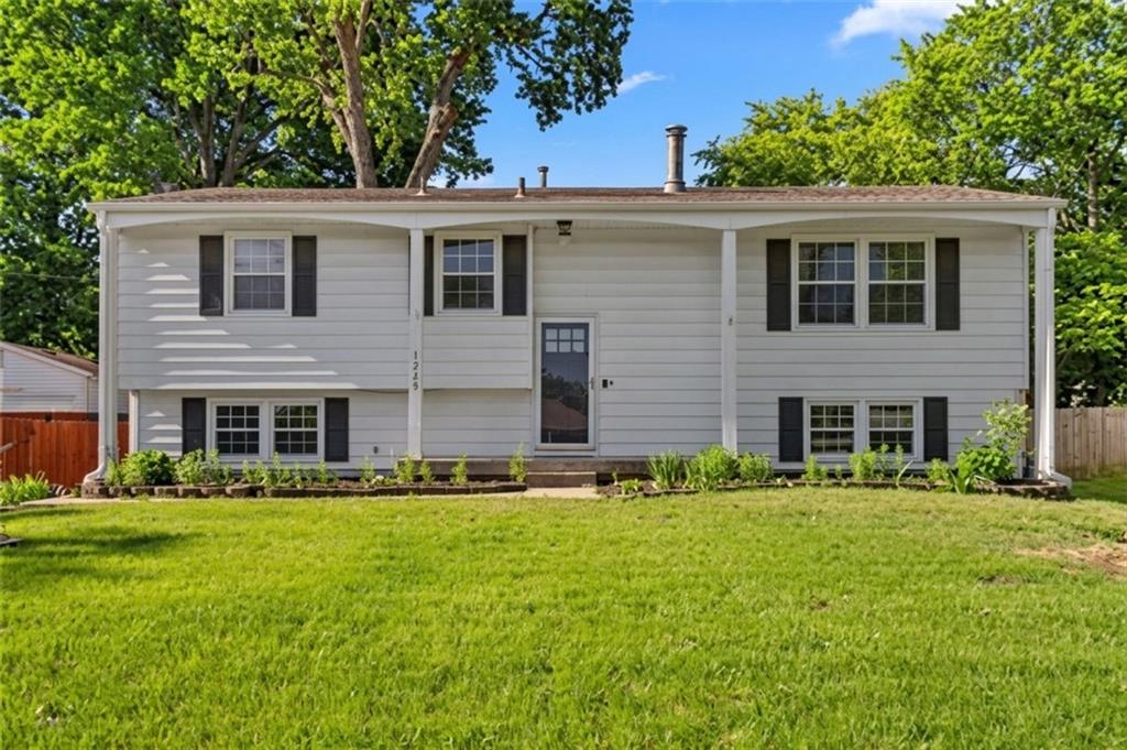 Listing Photo MLS #HMS2624331