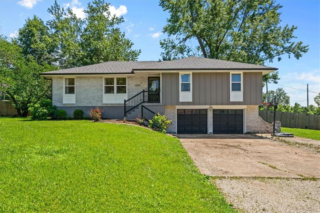 Listing Photo MLS #HMS2624363