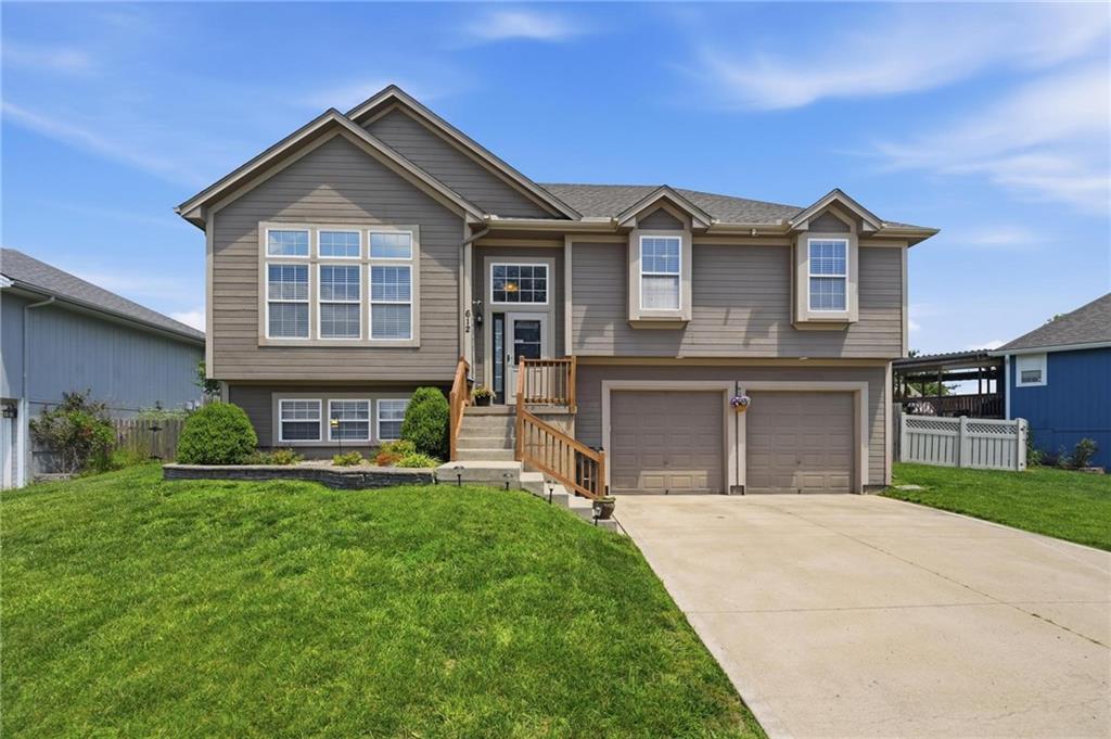 Listing Photo MLS #HMS2624439