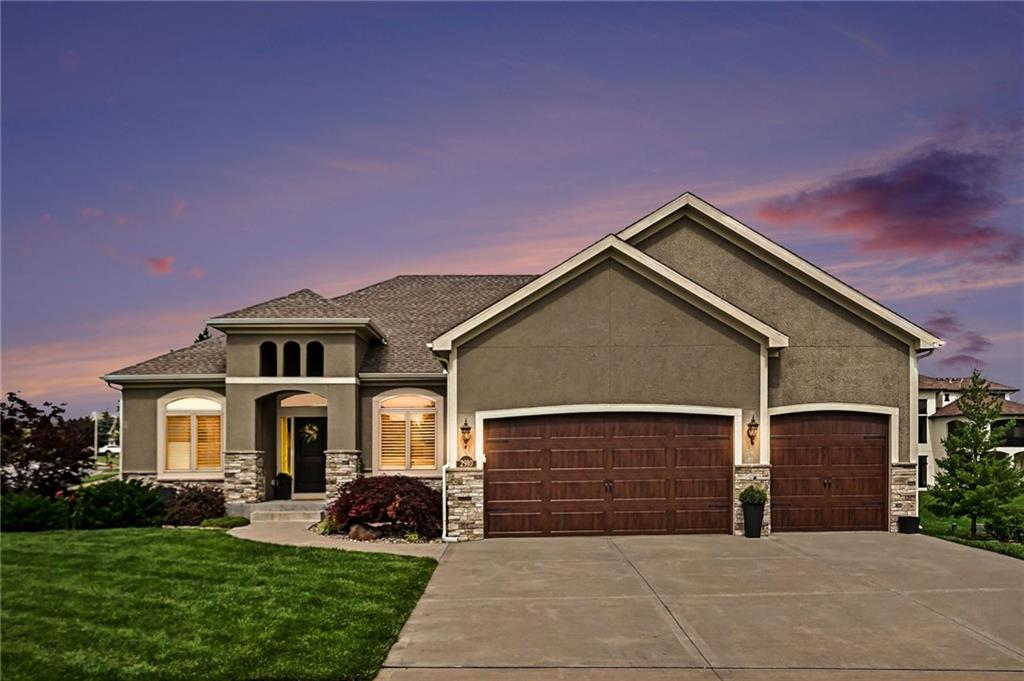 Listing Photo MLS #HMS2624456
