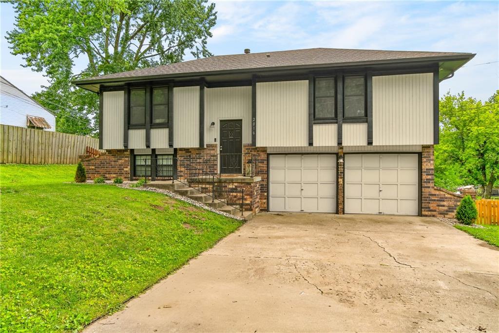 Listing Photo MLS #HMS2624585
