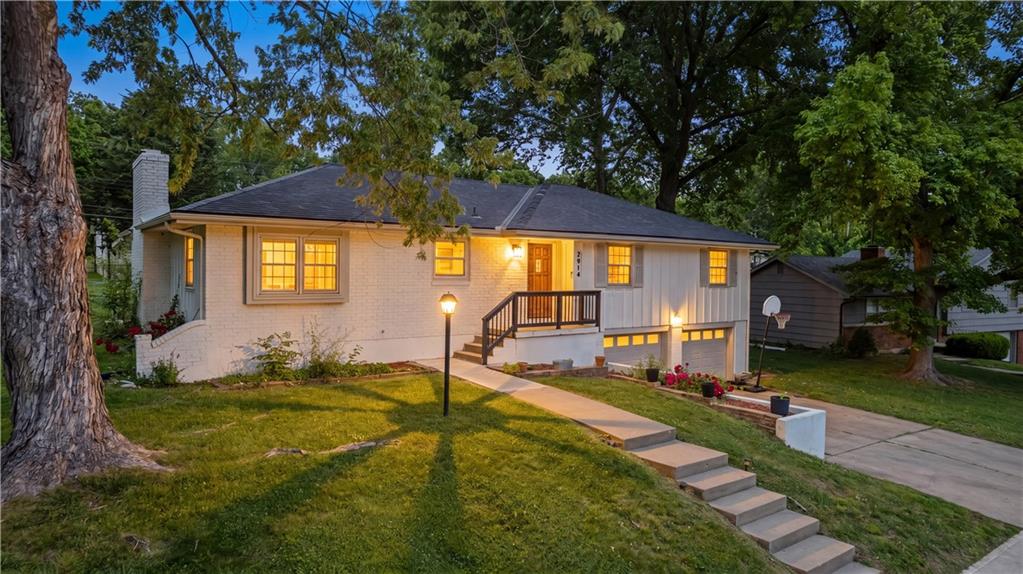 Listing Photo MLS #HMS2624600