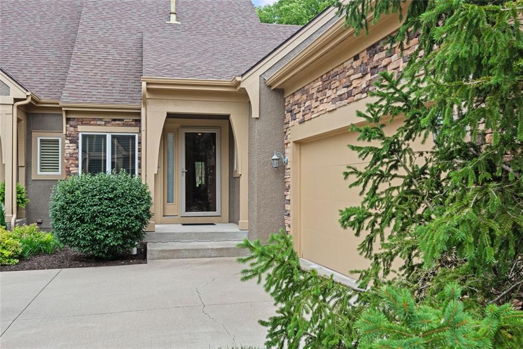 Listing Photo MLS #HMS2624654