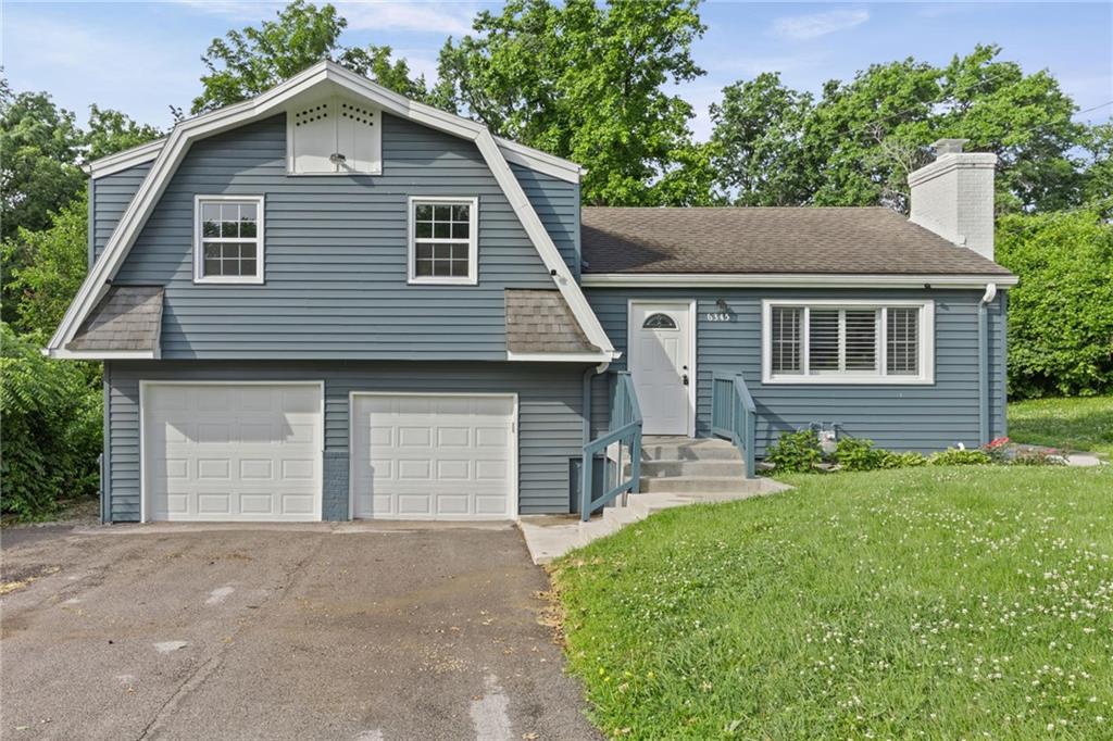 Listing Photo MLS #HMS2624666