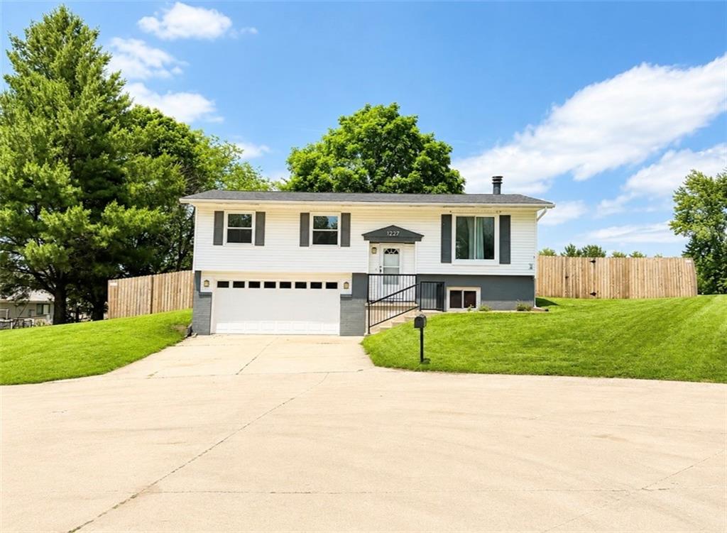 Listing Photo MLS #HMS2624684