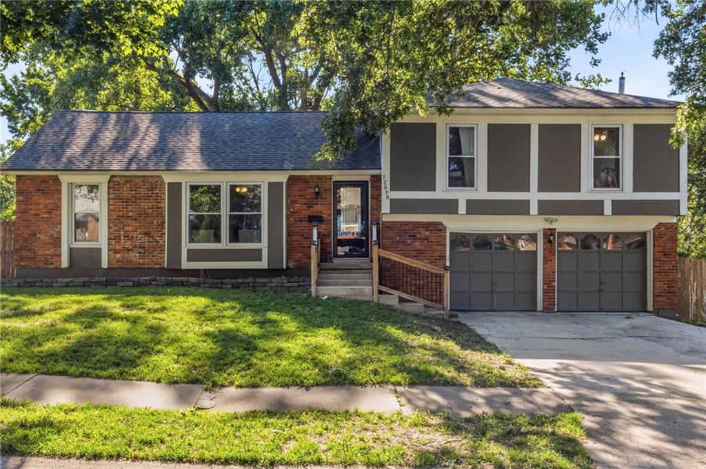Listing Photo MLS #HMS2624721