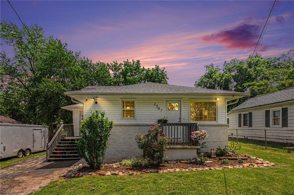 Listing Photo MLS #HMS2624835