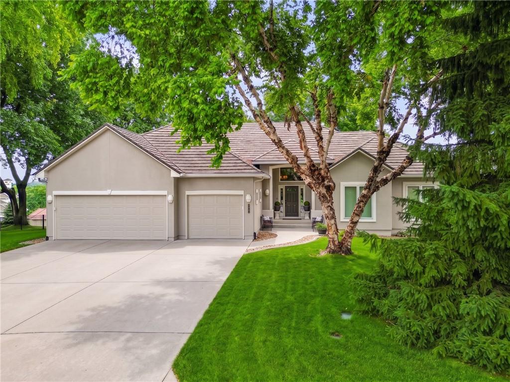 Listing Photo MLS #HMS2624903