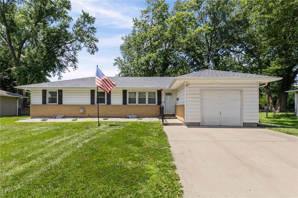Listing Photo MLS #HMS2624961