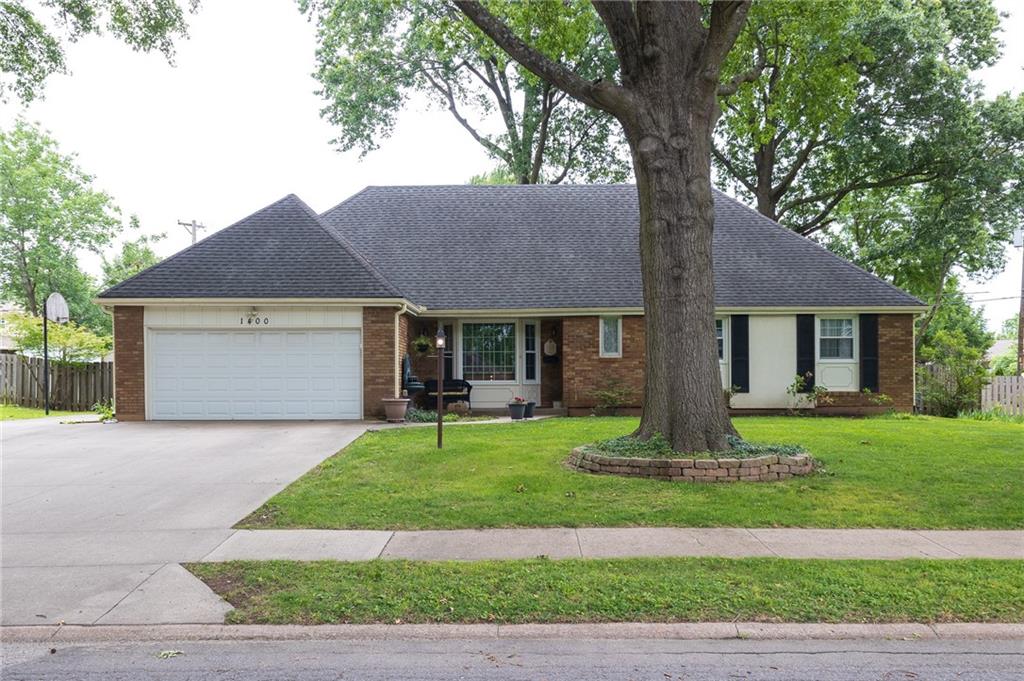Listing Photo MLS #HMS2624990