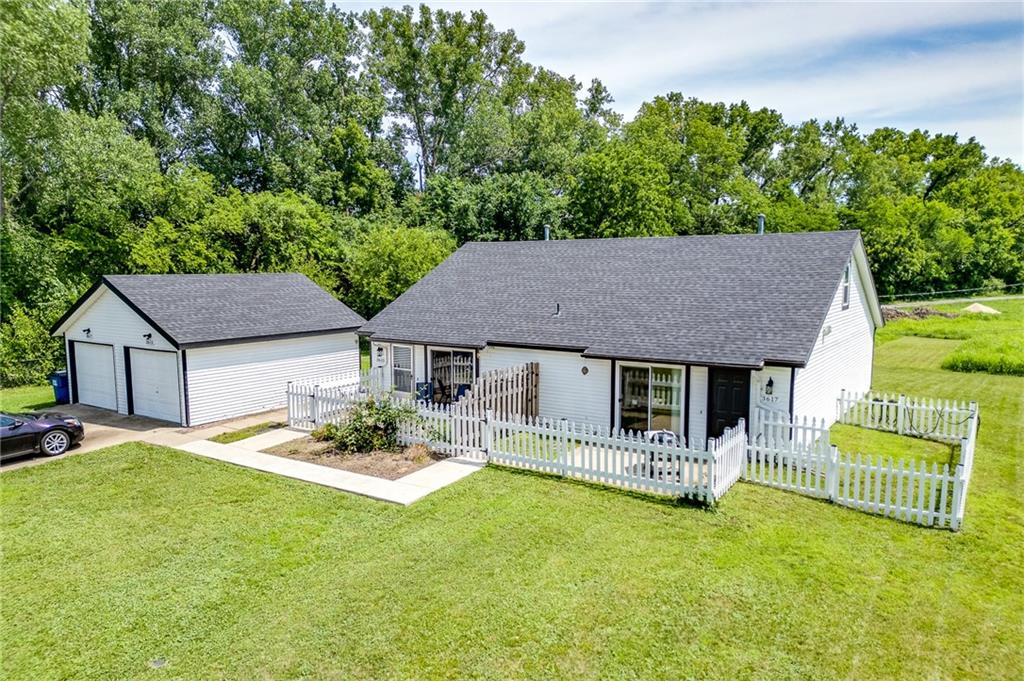 Listing Photo MLS #HMS2625006