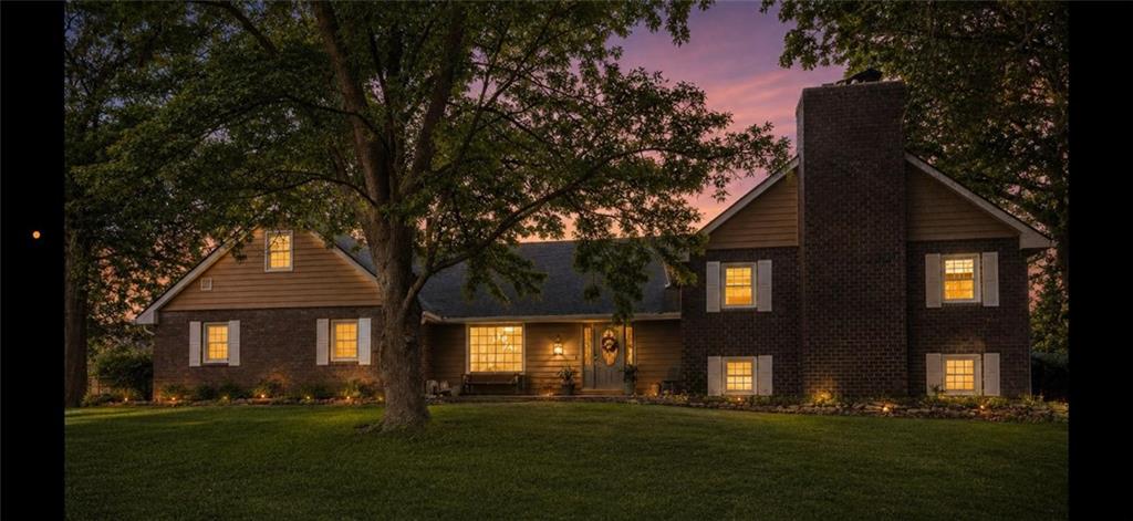 Listing Photo MLS #HMS2625065
