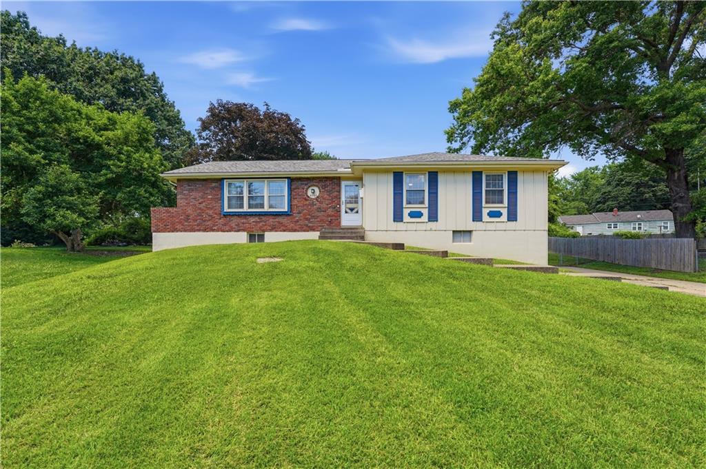 Listing Photo MLS #HMS2625254
