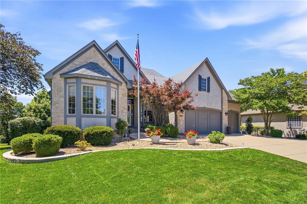 Listing Photo MLS #HMS2625300