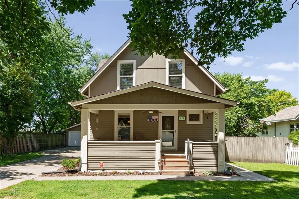Listing Photo MLS #HMS2625347