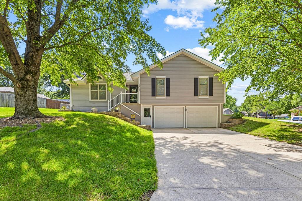 Listing Photo MLS #HMS2625357