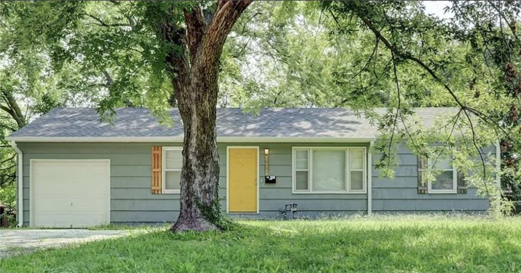 Listing Photo MLS #HMS2625381