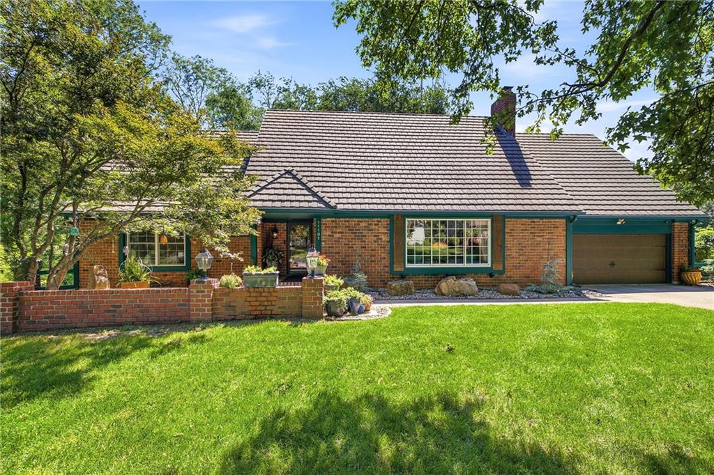 Listing Photo MLS #HMS2625402
