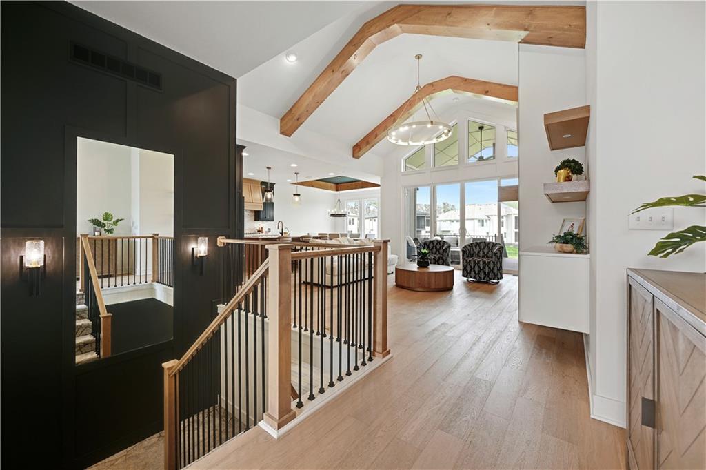Listing Photo MLS #HMS2625408
