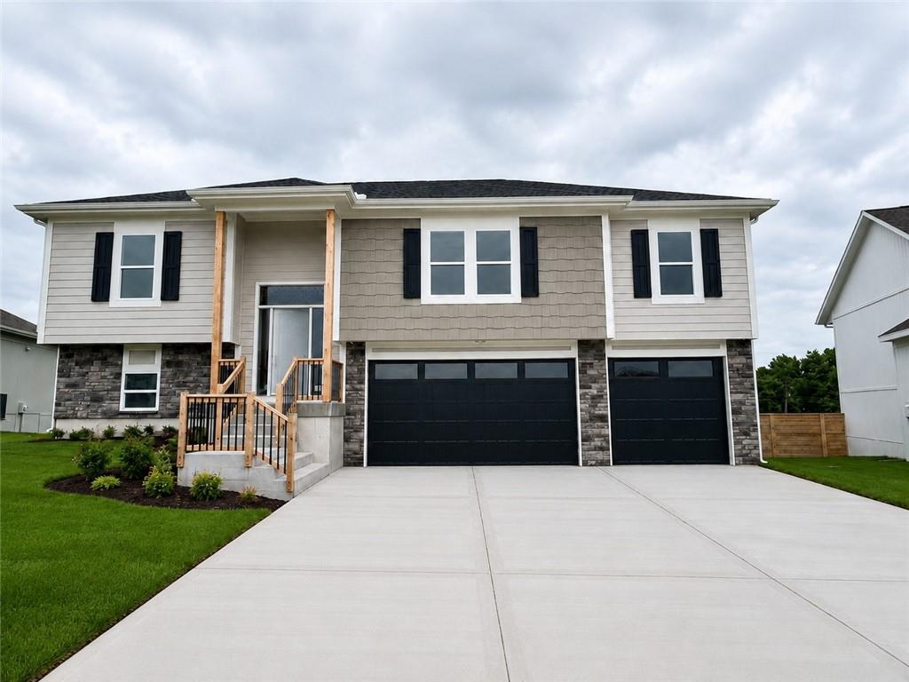 Listing Photo MLS #HMS2625415
