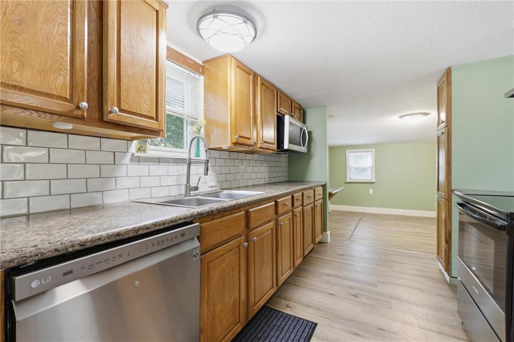 Listing Photo MLS #HMS2625426