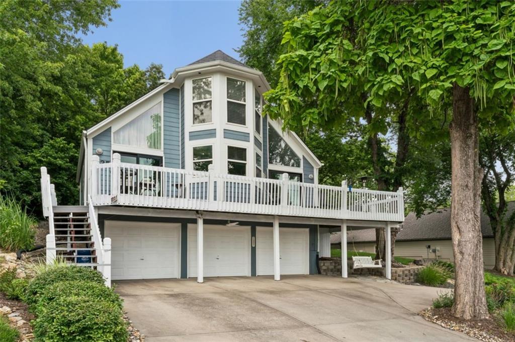 Listing Photo MLS #HMS2625455