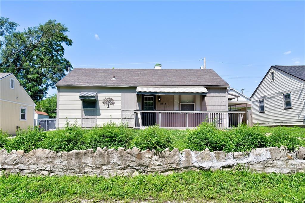 Listing Photo MLS #HMS2625511