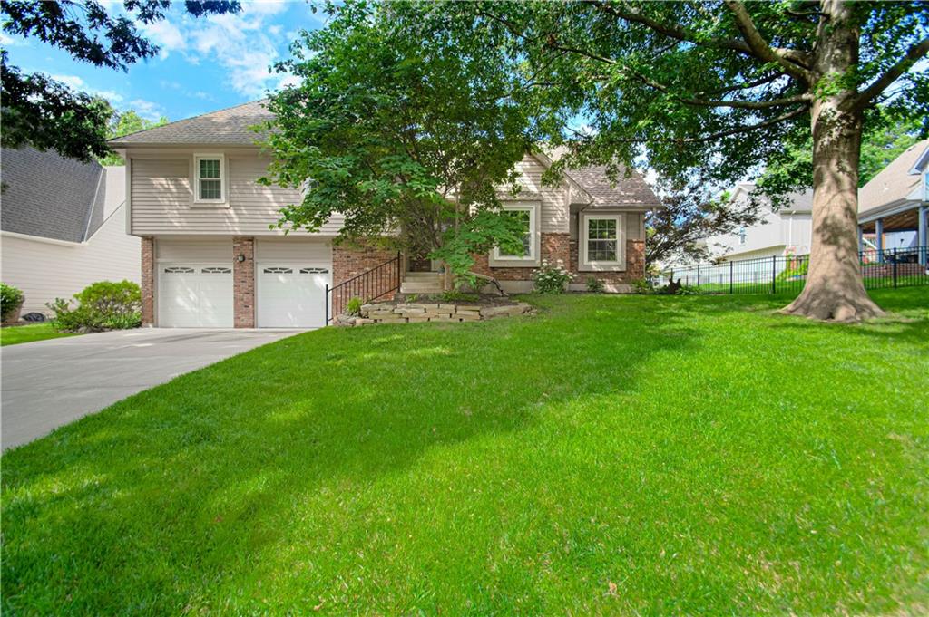 Listing Photo MLS #HMS2625512