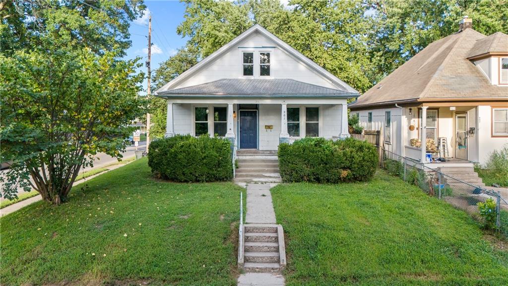 Listing Photo MLS #HMS2625541