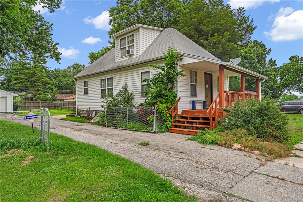 Listing Photo MLS #HMS2625648