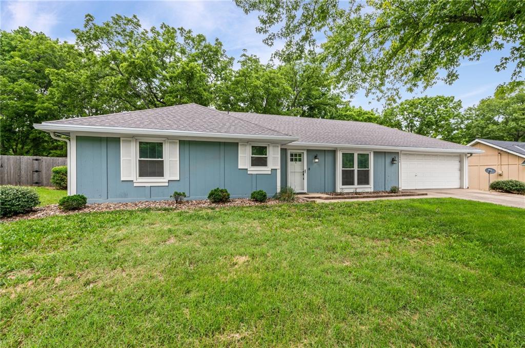 Listing Photo MLS #HMS2625689