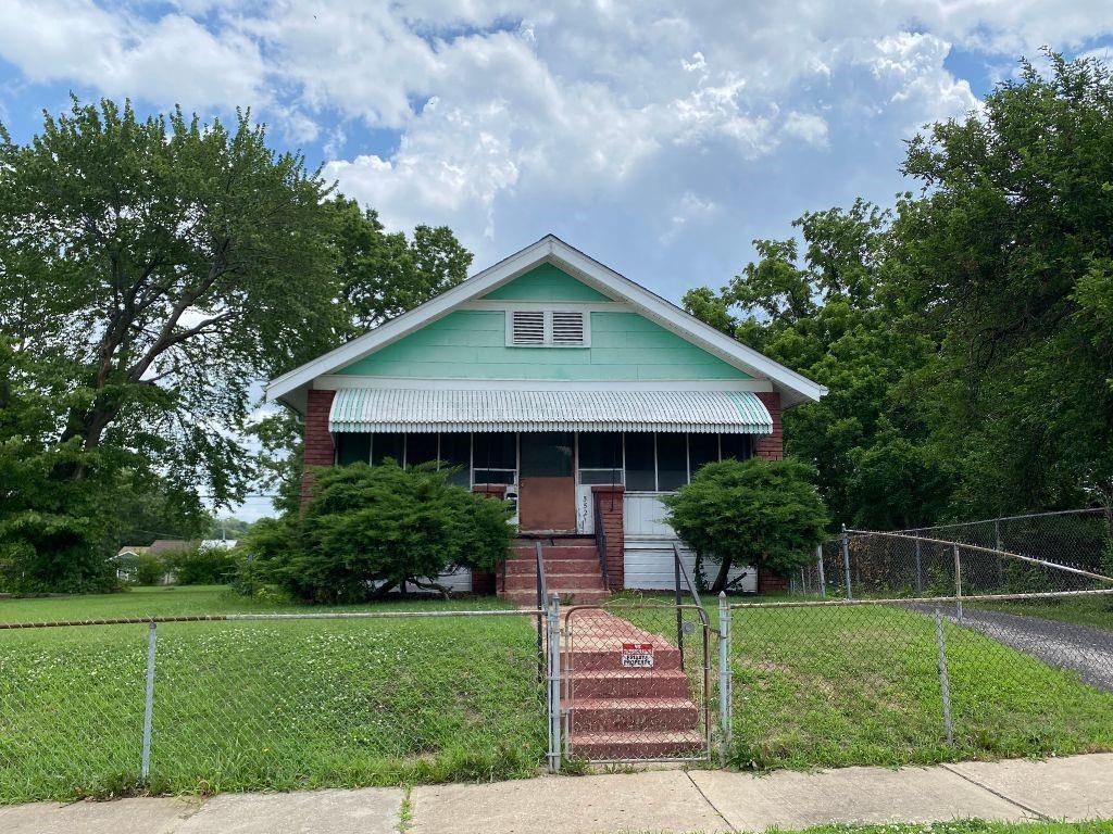 Listing Photo MLS #HMS2625693