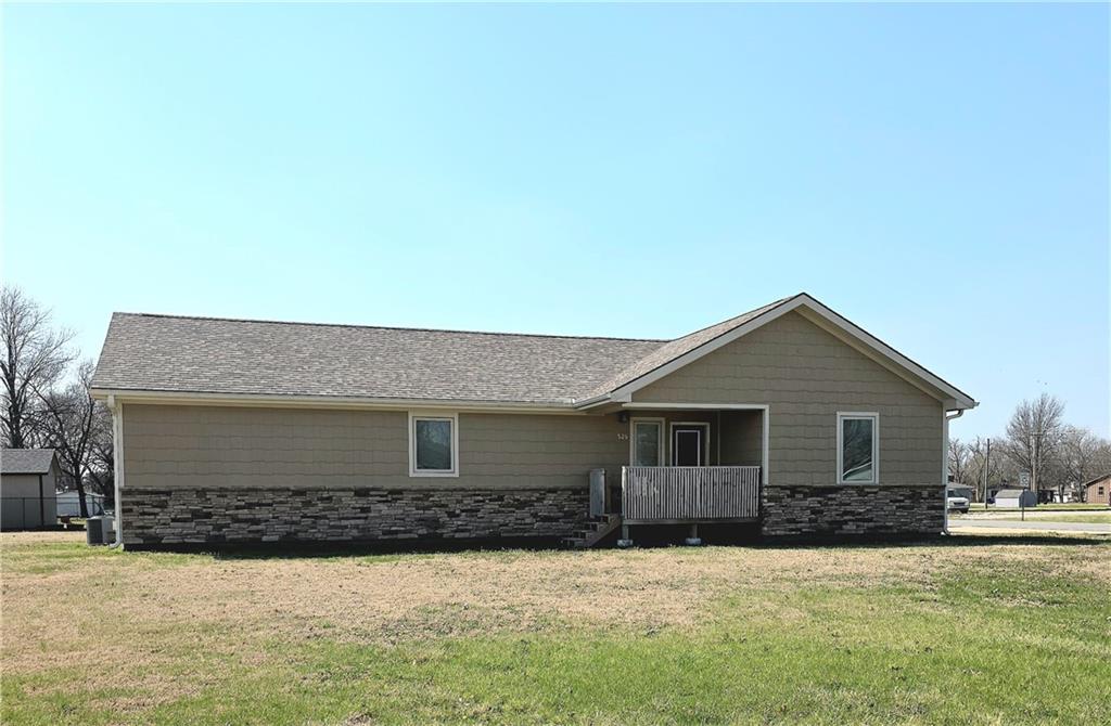 Listing Photo MLS #HMS2625717