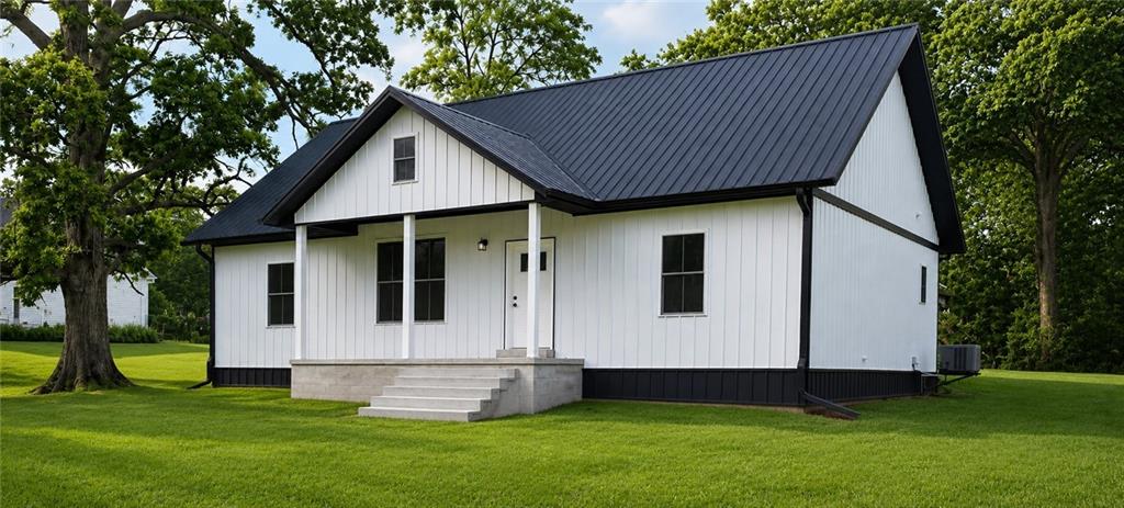 Listing Photo MLS #HMS2625737