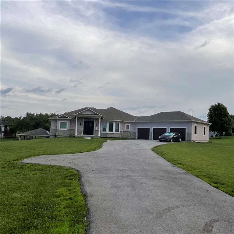 Listing Photo MLS #HMS2625785