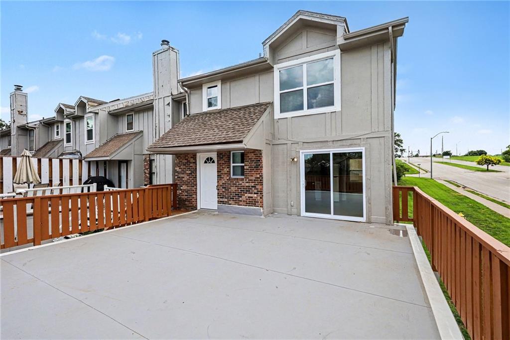 Listing Photo MLS #HMS2625792
