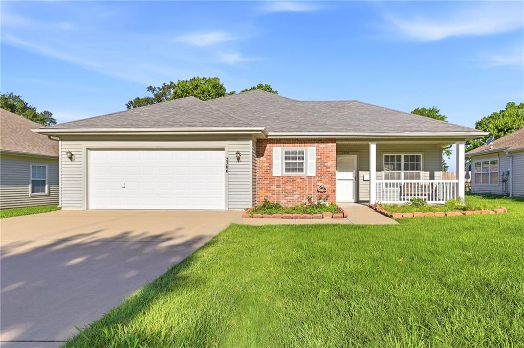 Listing Photo MLS #HMS2625856