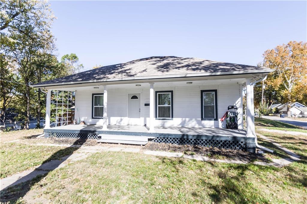 Listing Photo MLS #HMS2625860