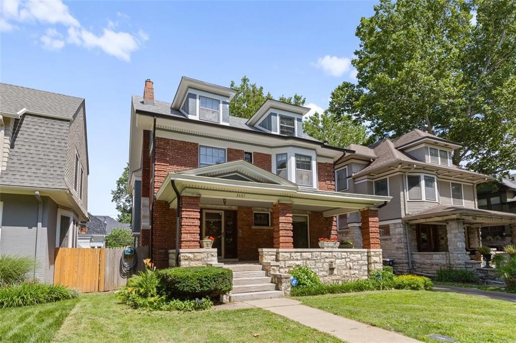 Listing Photo MLS #HMS2625883