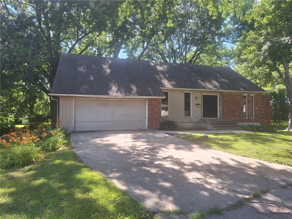 Listing Photo MLS #HMS2625947