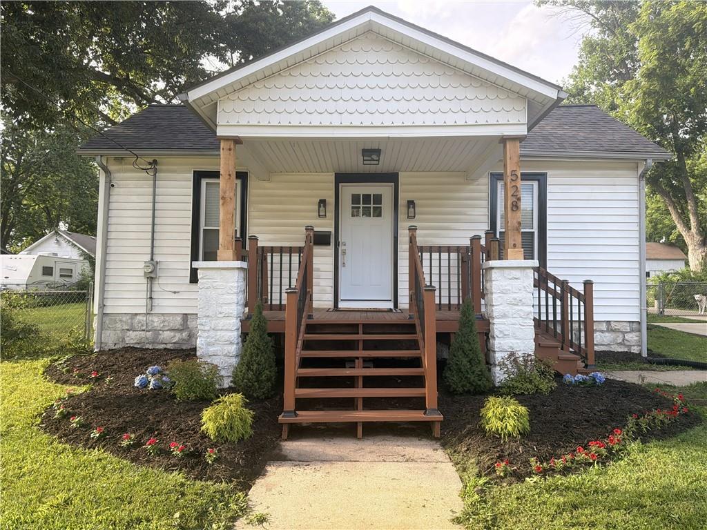Listing Photo MLS #HMS2625950