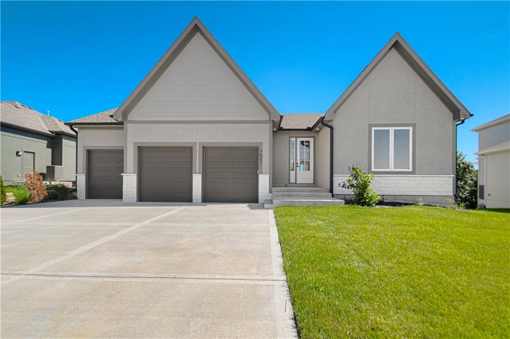 Listing Photo MLS #HMS2625990
